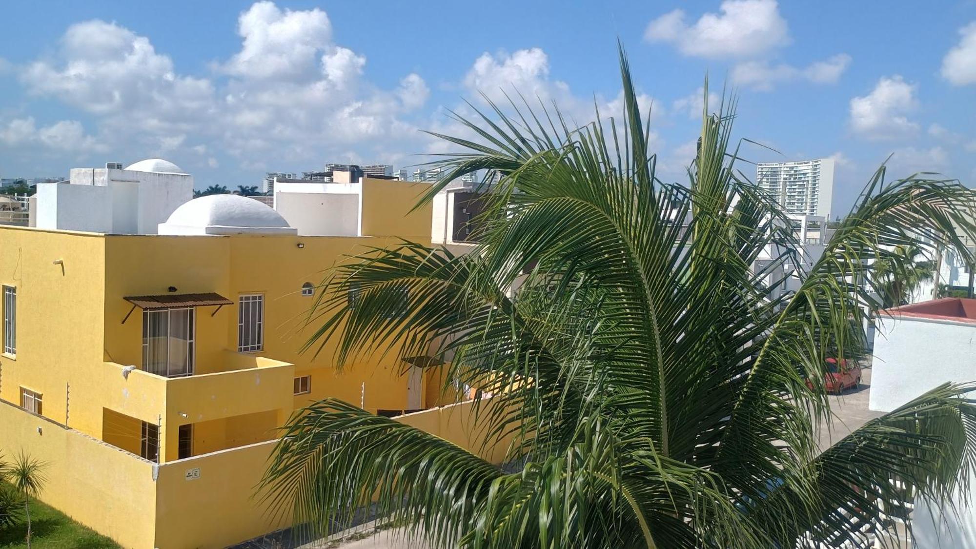 Majestic Blue Bay Of - Up To 14 Pax * Cancun